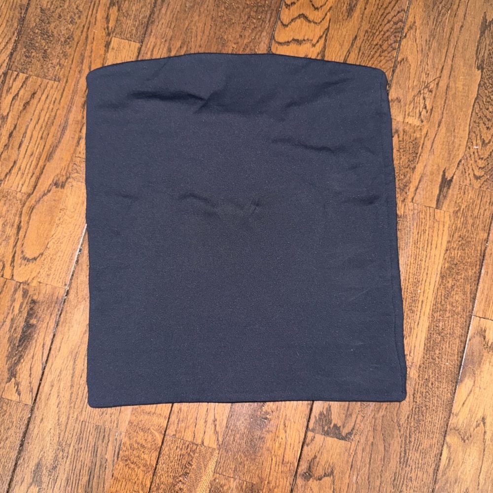 Classic Black Women's bandu top